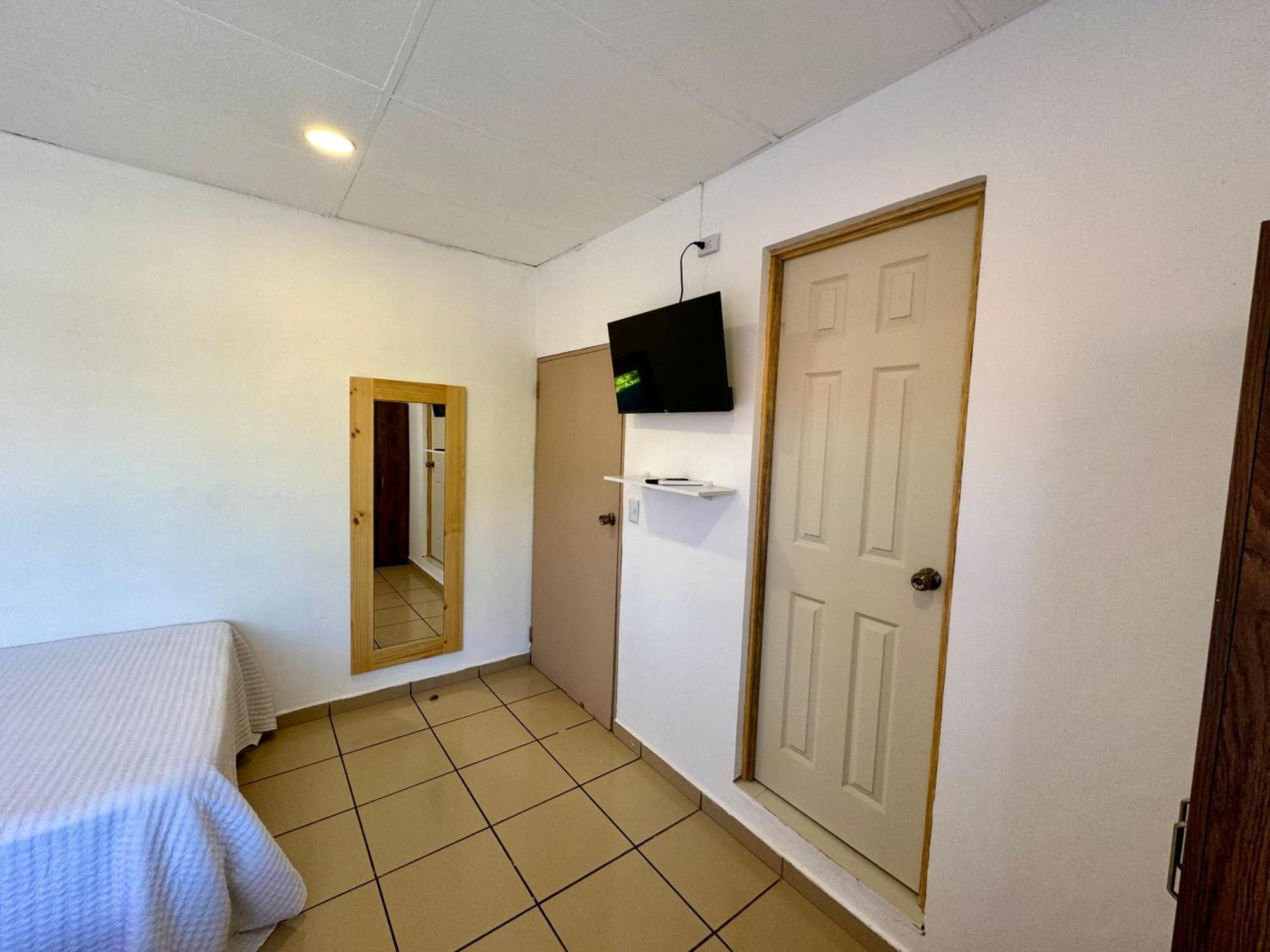 Casa Serena B&B Santa Tecla المظهر الخارجي الصورة