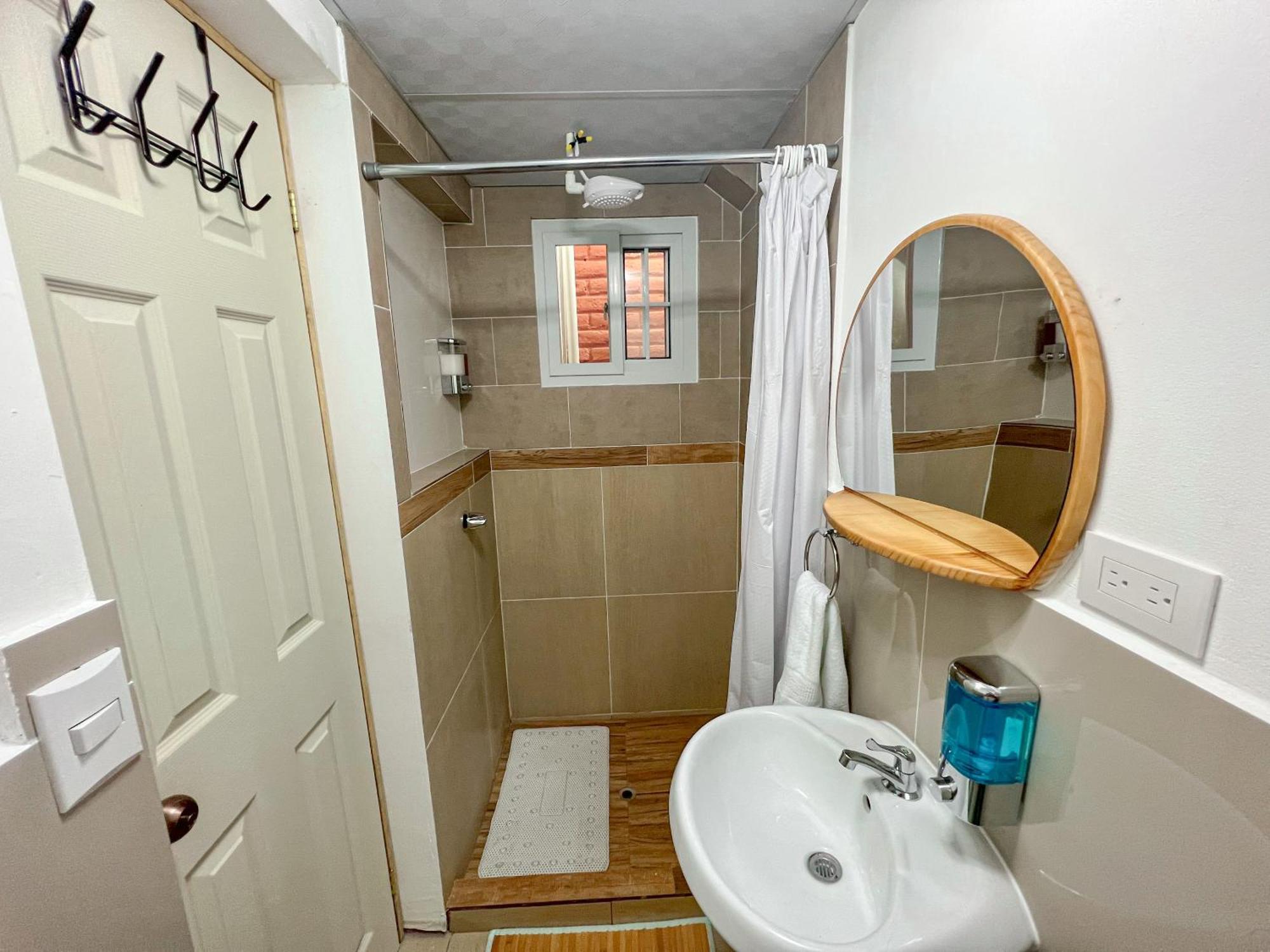 Casa Serena B&B Santa Tecla المظهر الخارجي الصورة